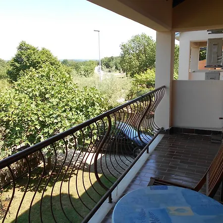 Apartmani Otavio Rovinj Exterior photo